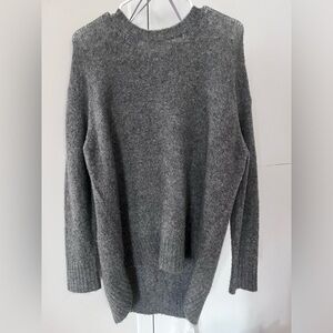 Oversized gray sweater.